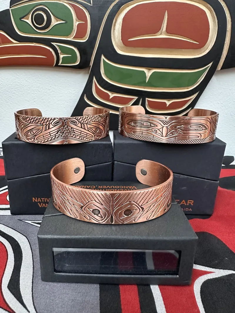Accessories & Jewellery